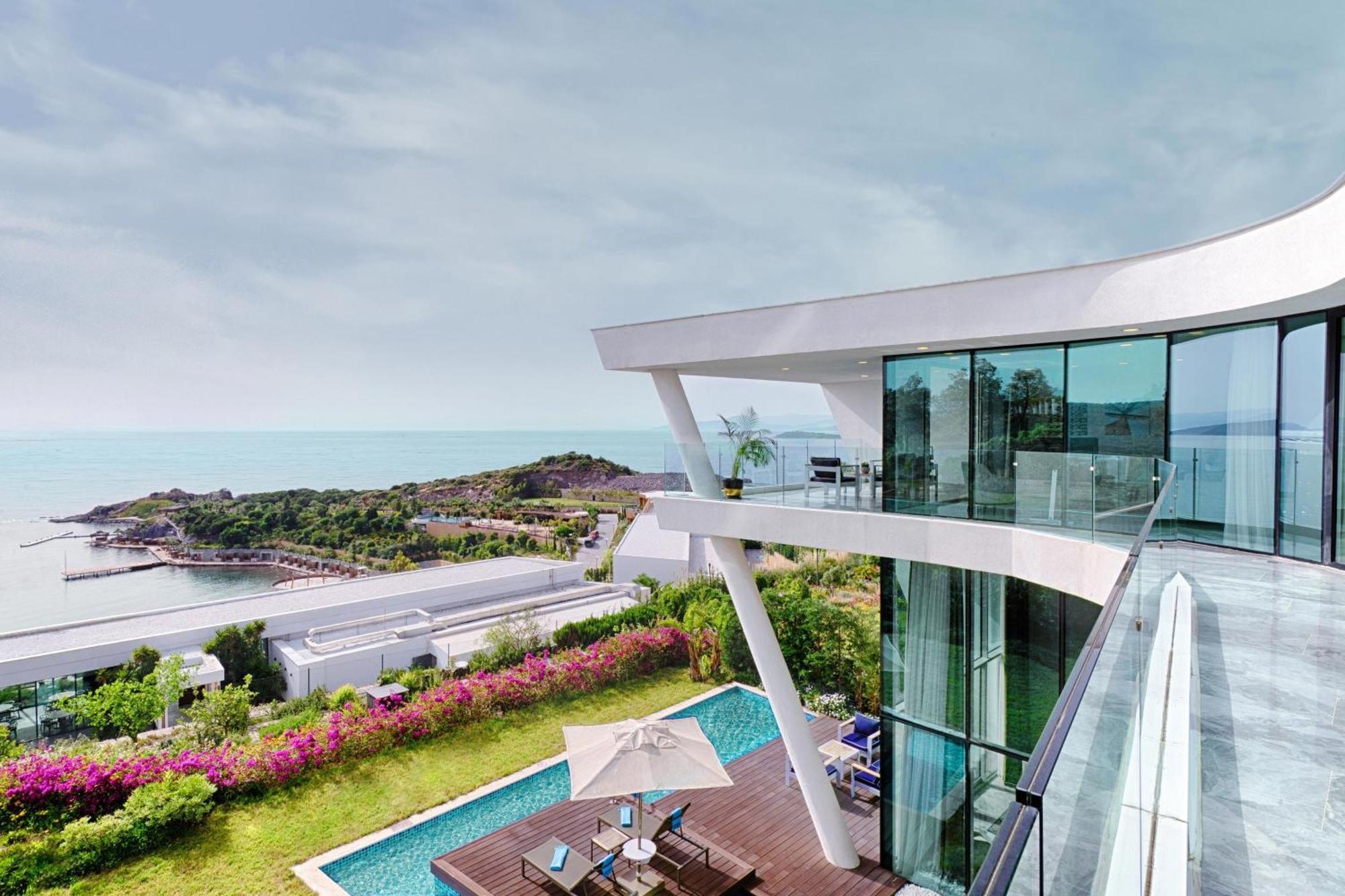 Bogazici Le Meridien Bodrum Beach Resort מראה חיצוני תמונה