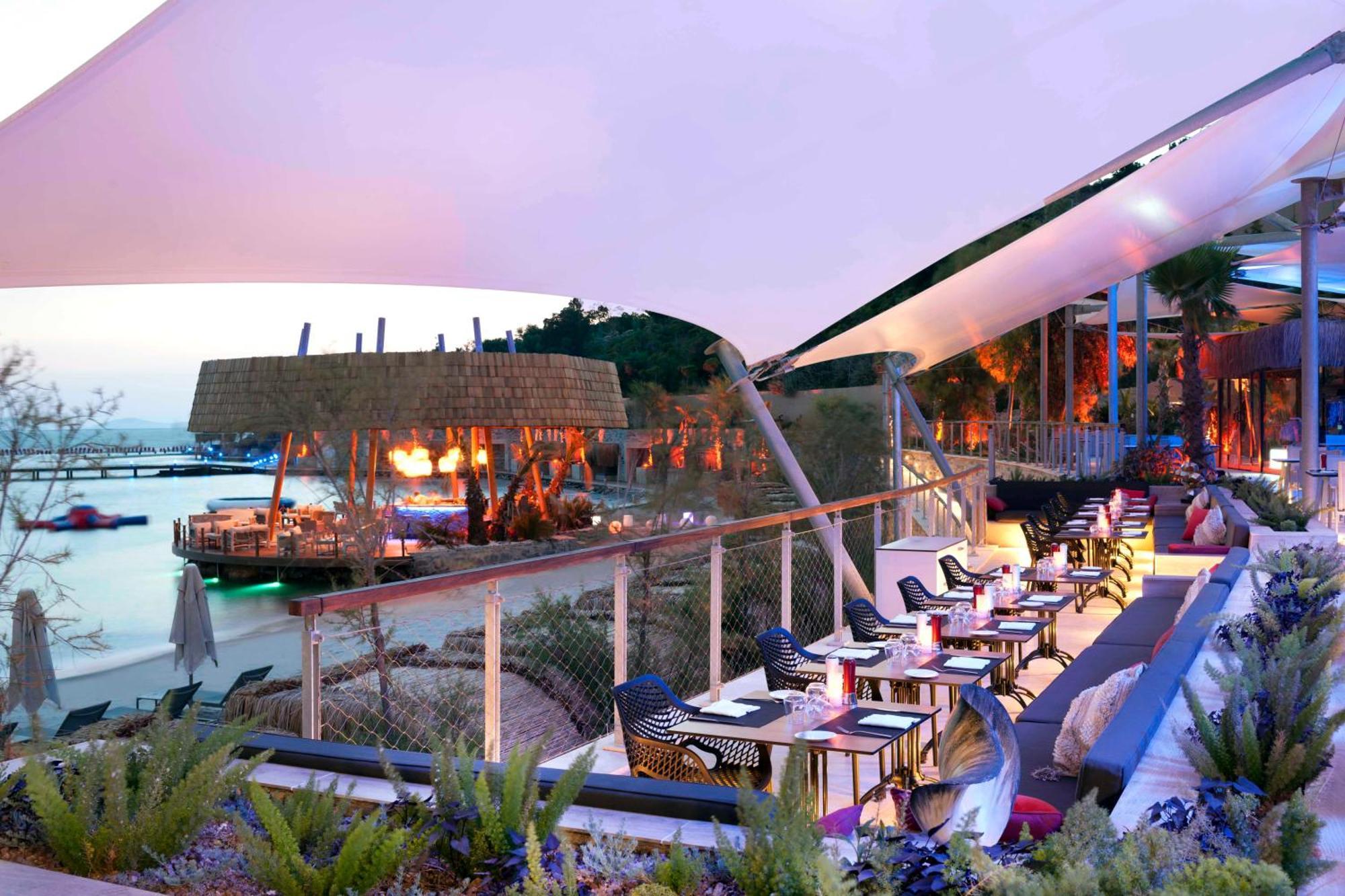 Bogazici Le Meridien Bodrum Beach Resort מראה חיצוני תמונה